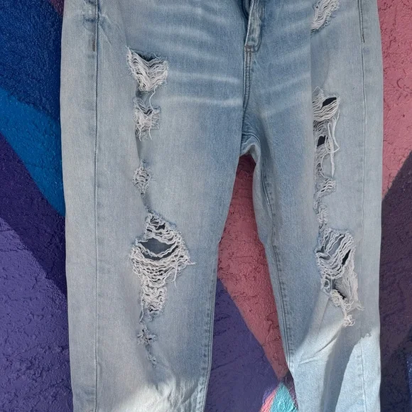 Garage size 11 Distressed Light Blue Women's Jeans - Picture 4 of 7